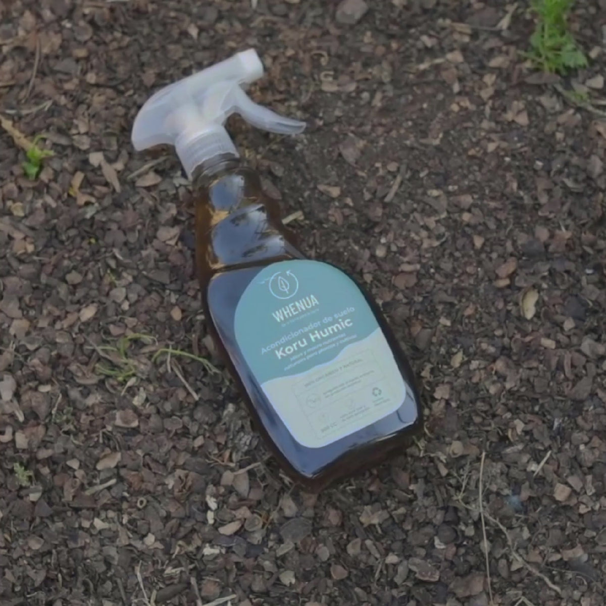Koru Humic, acondicionador de suelo, aplicado en tierra